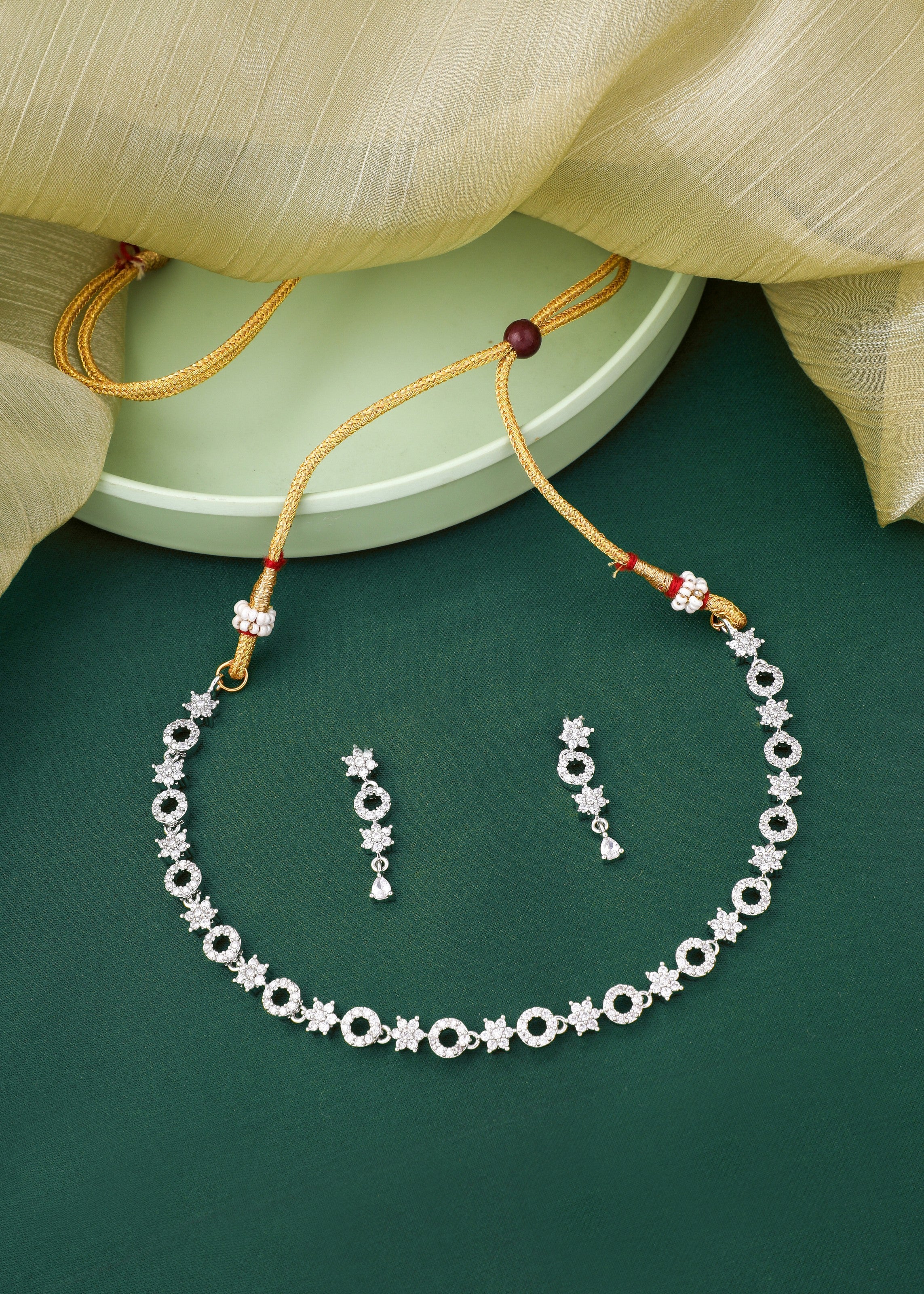 Majestic Gems Opulent Necklace