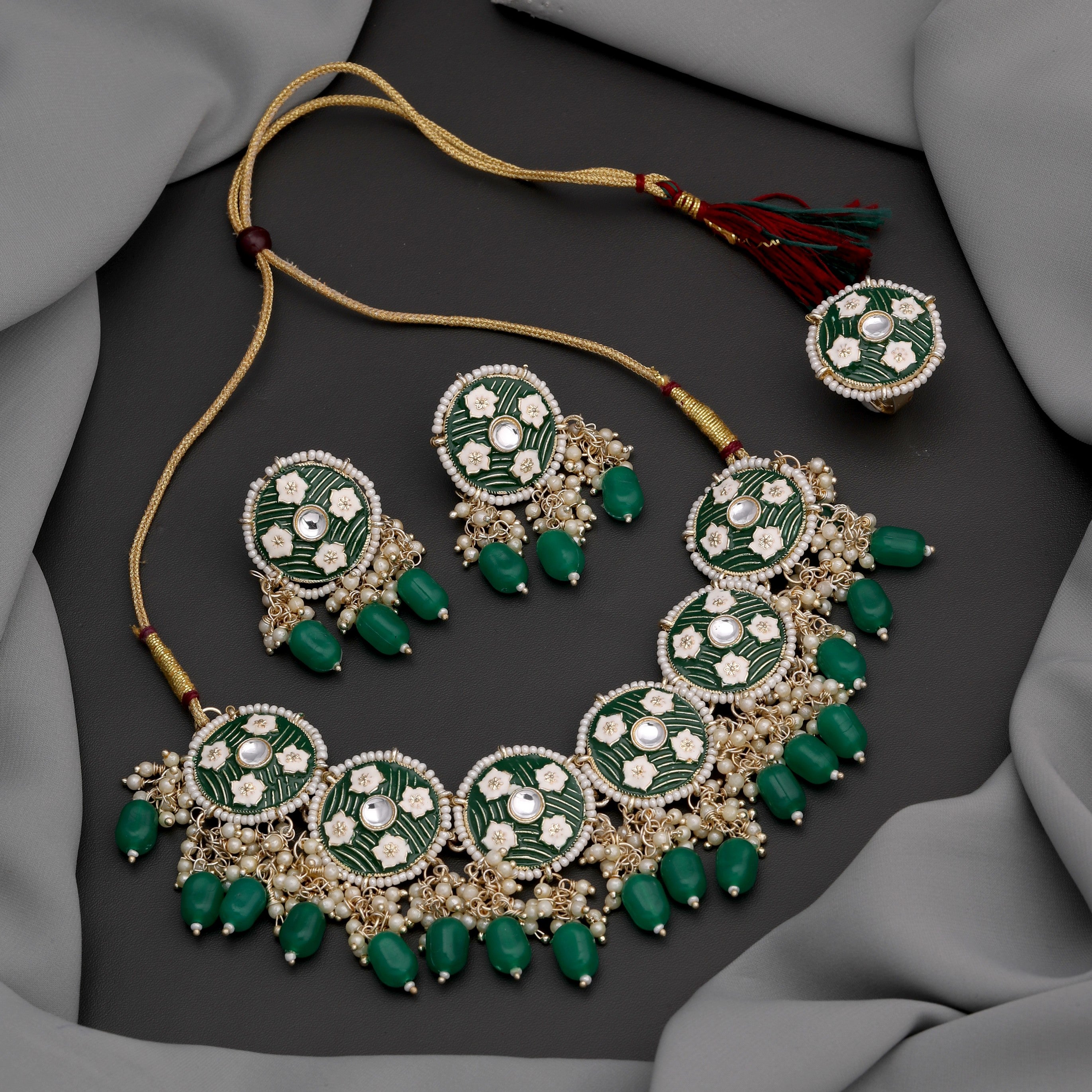 Alloy Gold-plated Green Kundan Chokar Set With Matching Earring And Ring