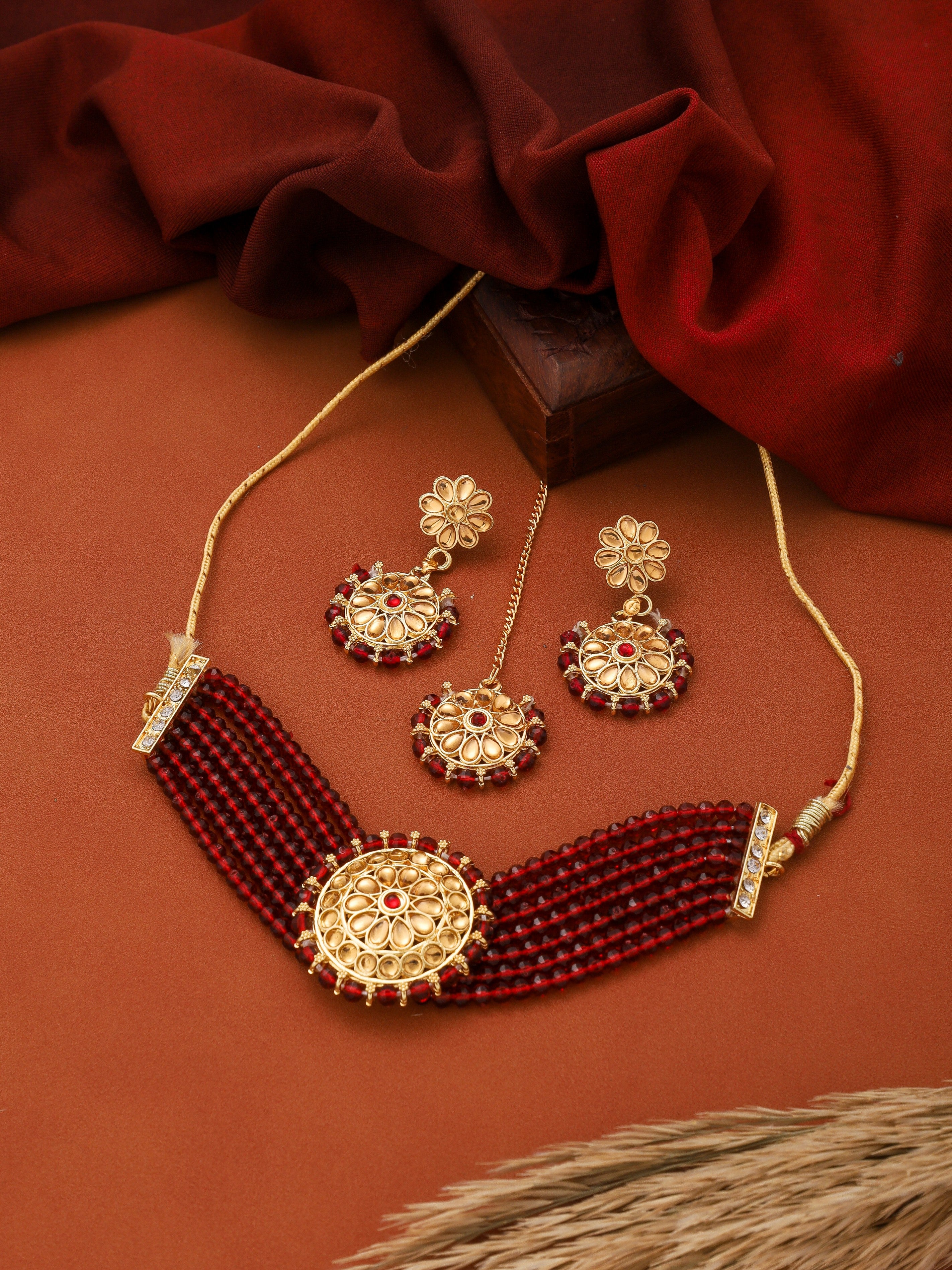 Red Kundan Beded Chokar Set With Matching Earring And Mang Tikka